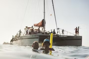 Catamaran Tours – Playa Flamingo