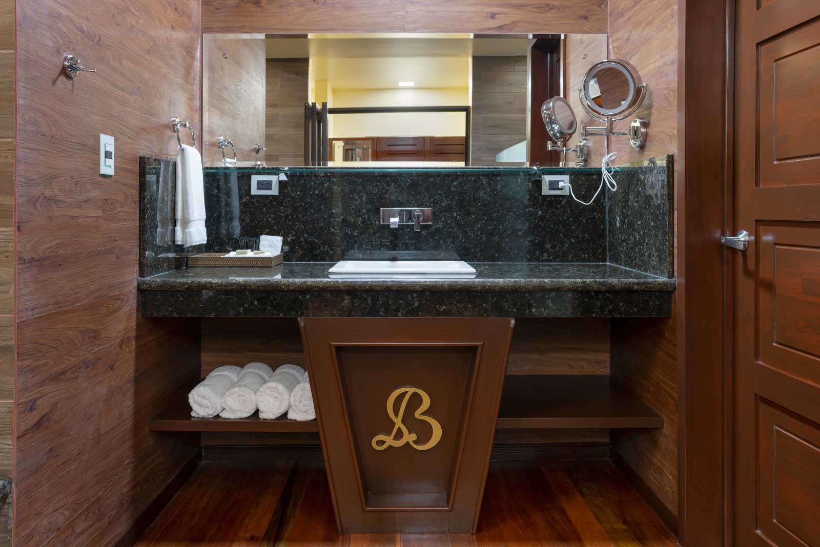 Baldi Hot Springs - La Fortuna - Image 21