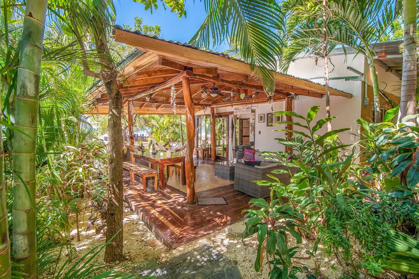 Ocho Artisan Bungalows - Tamarindo - Image 2