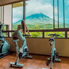 Arenal Kioro Green Luxury - Image 14