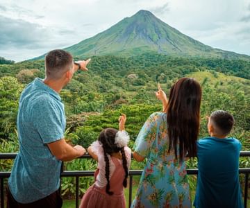 Arenal Kioro Green Luxury - Image 11