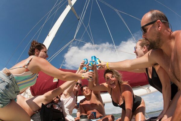 Catamaran tour - Playa Tamarindo - Image 2