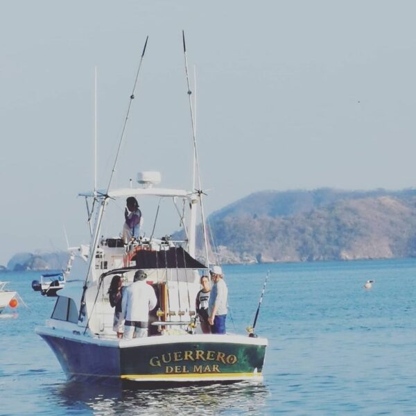 32ft USA Blackfin - Playa Flamingo